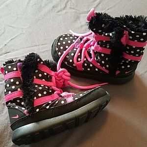 💔💔SOLD💔💔Nike snow boots